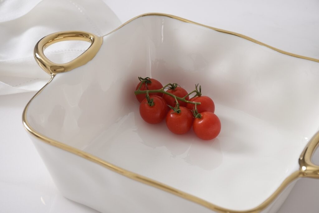 White & Gold Sqaure Baking Dish