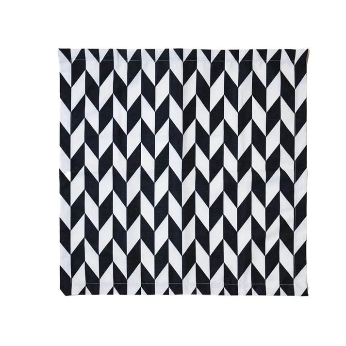 Black & White Chevron 20.5" Napkin Set of Four