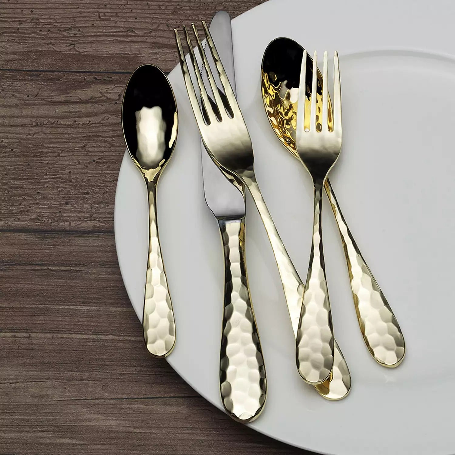 Lilah Gold 20pc Flatware